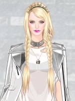 Throwback Emo-Punk Look