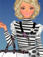 Minimalist and Dramatic Looks