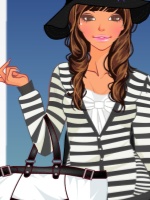 Minimalist and Dramatic Looks