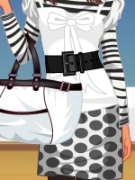 Minimalist and Dramatic Looks