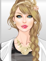 Taylor Swift's Beauty Looks
